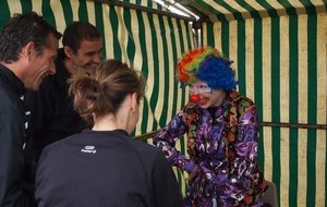 Un clown au trail des Passerelles