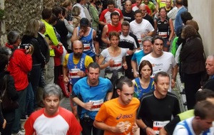 Les Foulées de la Cathédrale samedi en soirée, que de monde!!!!