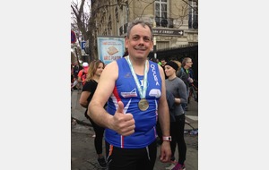 La belle histoire d'Olivier au marathon de PARIS