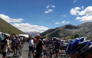 Le col de Vars avalé et l'IZOARD se présente