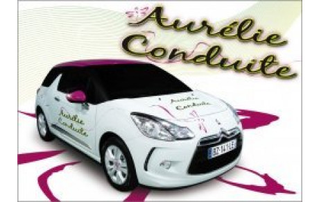 Offres dans une auto-école, Aurélie conduite