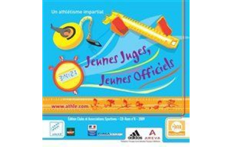 Des volontaires sur une formation départementale officiels jeunes juges ? 