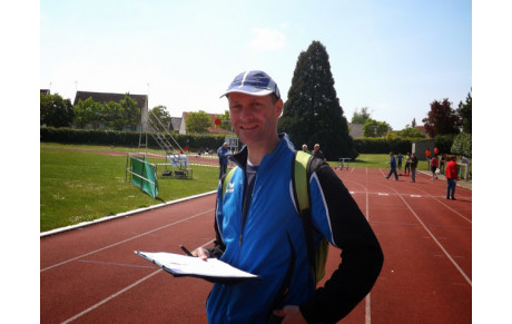 Un président HEUREUX, voir son message