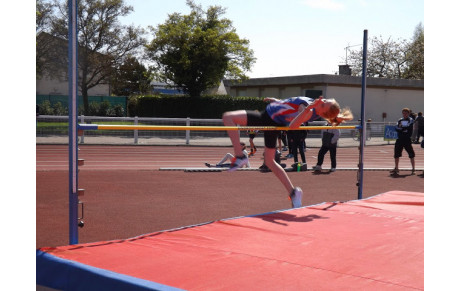 Sous le soleil mais avec du vent, des records sont tombés à CHARTRES