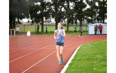 Des records personnels sur les inters de piste minimes à ISSOUDUN