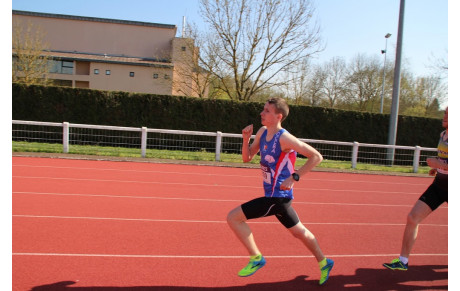 Les bleus en forme sur la 1 ère journée sur stade  BE-MI à Epernon avec des épreuves ouvertes 