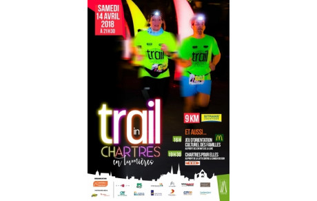 La grande foule sur le Trail in Chartres en Lumières